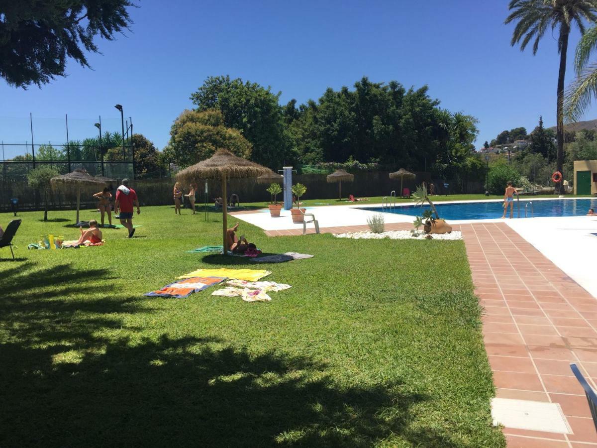 Apartamento Cerca De La Playa Y Campo De Golf Con Piscina Apartment Torremolinos Exterior foto